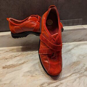 Red Earth Shoe